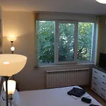 Case de vacanță Avelia - Sea View Jacuzzi Retreat Varna