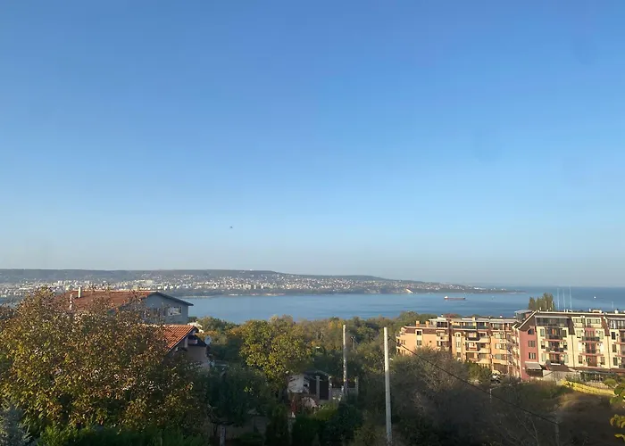 Luxury Seaside With Jacuzzi & Garden - Dom wakacyjny Warna