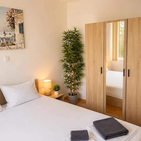 Avelia - Sea View Jacuzzi Retreat בית נופש *
