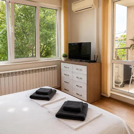 Avelia - Sea View Jacuzzi Retreat *