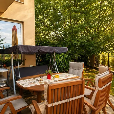 Avelia - Sea View Jacuzzi Retreat בית נופש *
