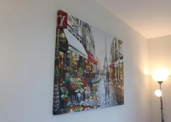 Luxury Seaside With Jacuzzi & Garden -